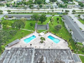 551 NW 76th Ter 208, Margate FL 33063