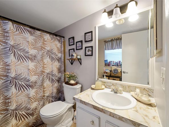 551 NW 76th Ter 208, Margate FL 33063