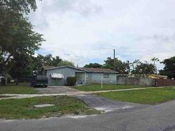 3451 NW 41st St