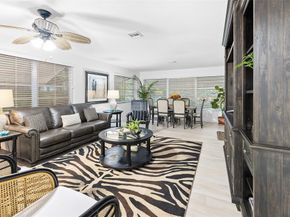 718 N Lakeside Dr, Lake Worth Beach FL 33460