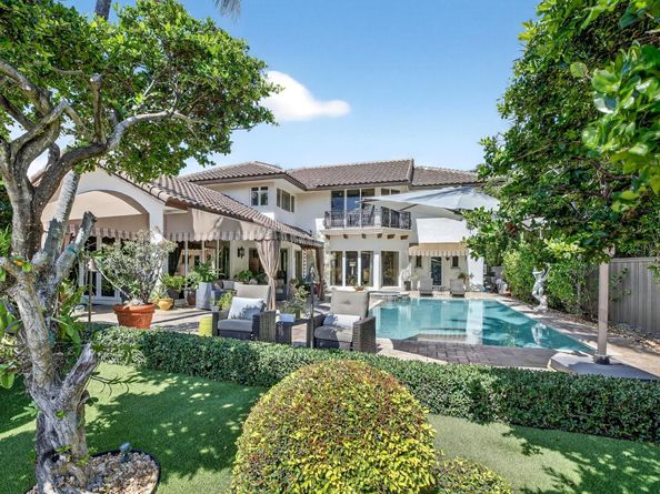 2630 Barcelona Dr, Fort Lauderdale FL 33301