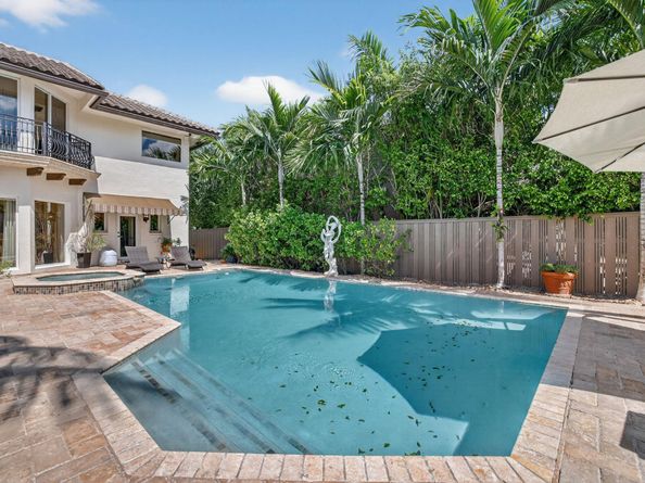 2630 Barcelona Dr, Fort Lauderdale FL 33301