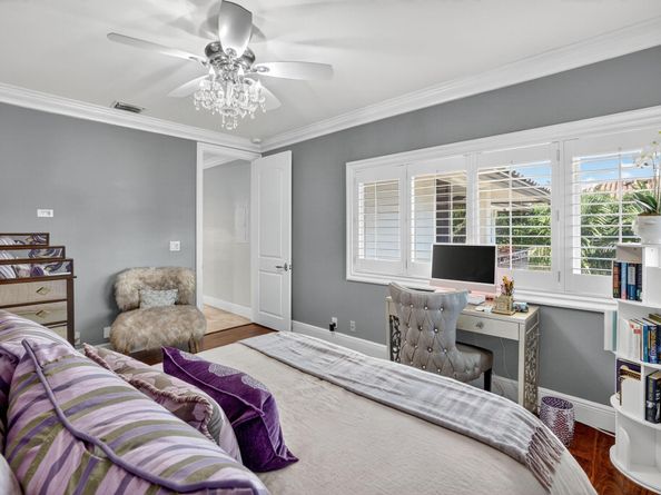 2630 Barcelona Dr, Fort Lauderdale FL 33301