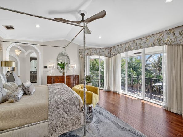 2630 Barcelona Dr, Fort Lauderdale FL 33301