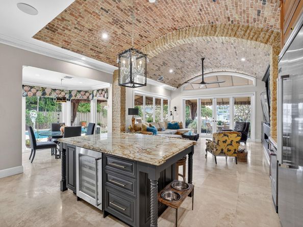 2630 Barcelona Dr, Fort Lauderdale FL 33301