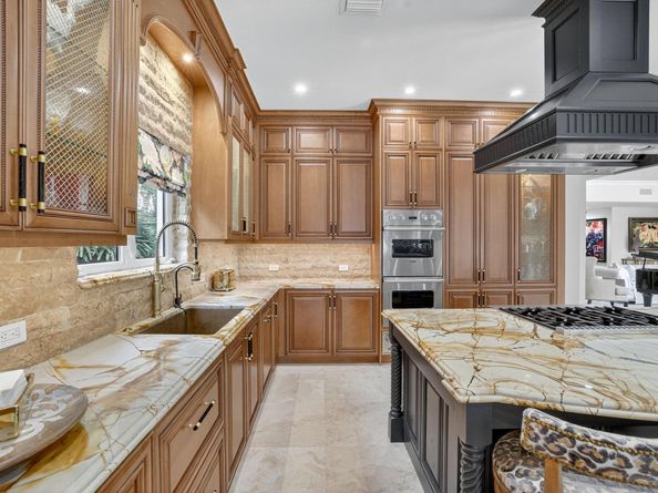 2630 Barcelona Dr, Fort Lauderdale FL 33301