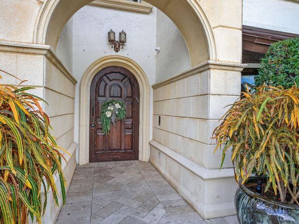 2630 Barcelona Dr, Fort Lauderdale FL 33301