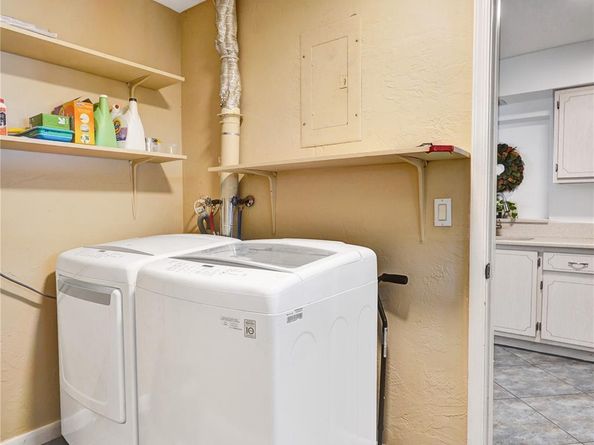 7003 NW 95th Ter, Tamarac FL 33321