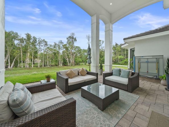 7887 150th Court N, Palm Beach Gardens FL 33418