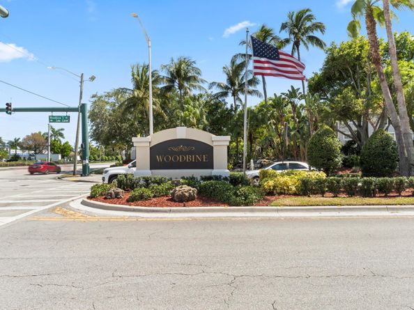 2022 Bonisle Circle, Riviera Beach FL 33418
