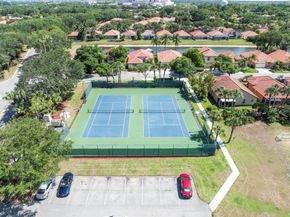 2022 Bonisle Circle, Riviera Beach FL 33418