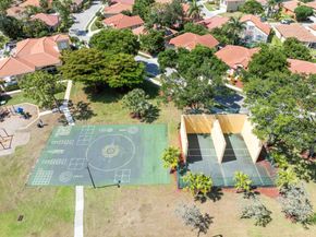 2022 Bonisle Circle, Riviera Beach FL 33418