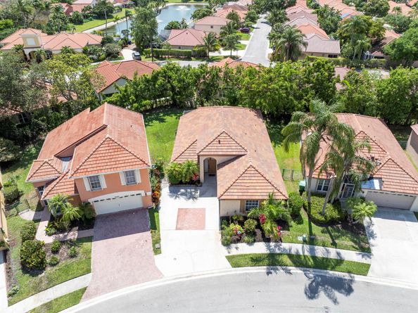 2022 Bonisle Circle, Riviera Beach FL 33418