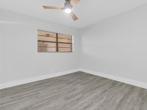 200 W Jacaranda Country Club Drive 3c, Plantation FL 33324