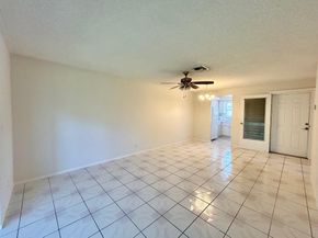 2911 Ashley Dr J, West Palm Beach FL 33415