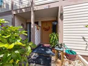 124 Sherwood Circle 11b, Jupiter FL 33458