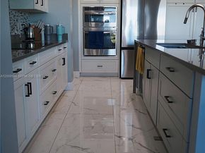 5850 Whippoorwill Circle, Westlake FL 33470