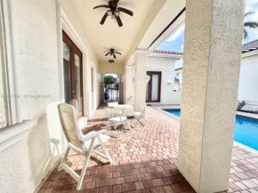 1141 Waterside Lane, Hollywood FL 33019