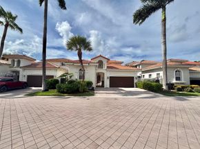 1141 Waterside Lane, Hollywood FL 33019