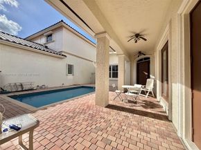 1141 Waterside Lane, Hollywood FL 33019