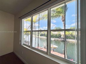 1141 Waterside Lane, Hollywood FL 33019