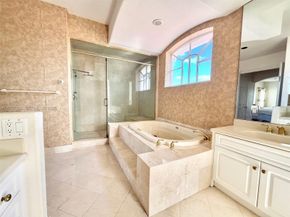 1141 Waterside Lane, Hollywood FL 33019