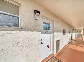 8980 S Hollybrook Blvd 204, Pembroke Pines FL 33025