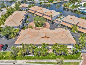 1327 SE 3rd Avenue, Pompano Beach FL 33060