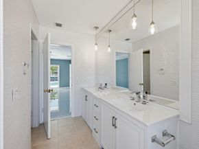 2810 NE 52nd Street, Fort Lauderdale FL 33308