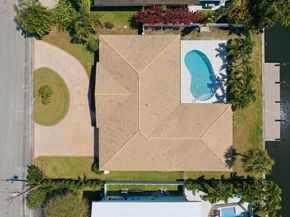 2810 NE 52nd Street, Fort Lauderdale FL 33308