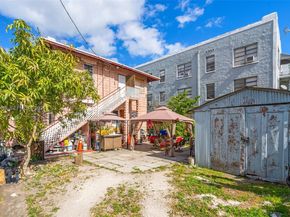 676 SW 1st Street, Miami FL 33130