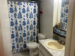 7118 Bonita Drive 704, Miami Beach FL 33141