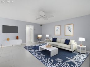 130 Doolen Court 108, North Palm Beach FL 33408