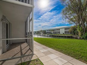 130 Doolen Court 108, North Palm Beach FL 33408