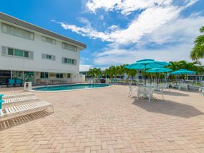 130 Doolen Court 108, North Palm Beach FL 33408