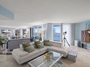 2600 Island Boulevard 1006, Aventura FL 33160