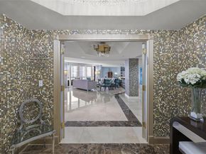 2600 Island Boulevard 1006, Aventura FL 33160