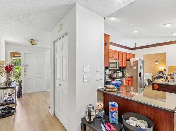 7160 NW 4th Avenue, Boca Raton FL 33487