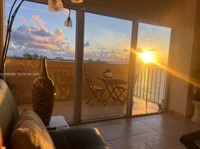 880 NE 69th Street 6R, Miami FL 33138