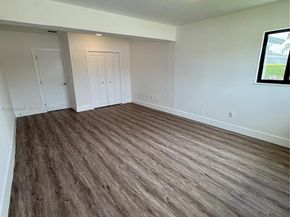 1014 W 66th Street, Hialeah FL 33012