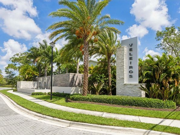 1070 Veleiros Boulevard, Deerfield Beach FL 33064