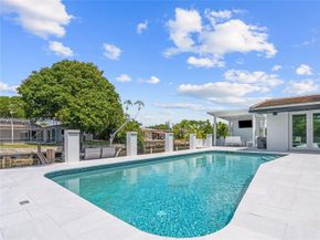 1701 SW 3rd Avenue, Pompano Beach FL 33060