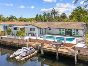 1701 SW 3rd Avenue, Pompano Beach FL 33060