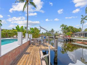 1701 SW 3rd Avenue, Pompano Beach FL 33060