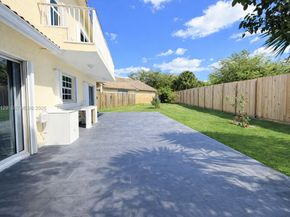 5239 SW 153rd Avenue, Miami FL 33185