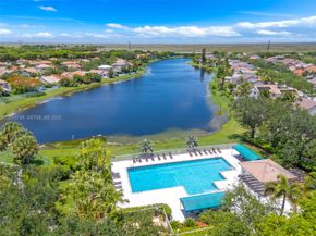 632 Carrington Lane, Weston FL 33326