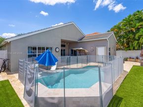 632 Carrington Lane, Weston FL 33326