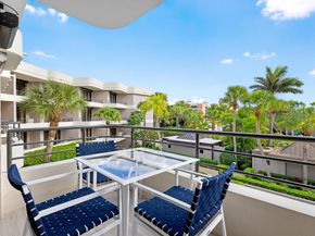 120 Sunset Avenue W 3a, Palm Beach FL 33480