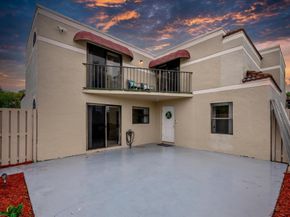 3715 Village Drive A, Delray Beach FL 33445