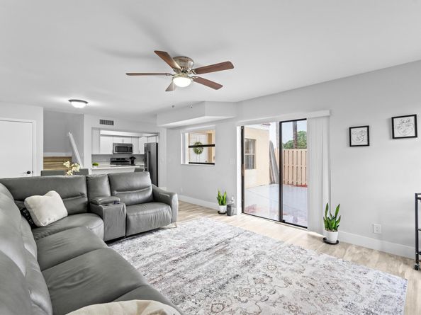 3715 Village Drive A, Delray Beach FL 33445